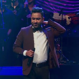 Sithin Hindinna (Mathaka Mandira Live Concert)